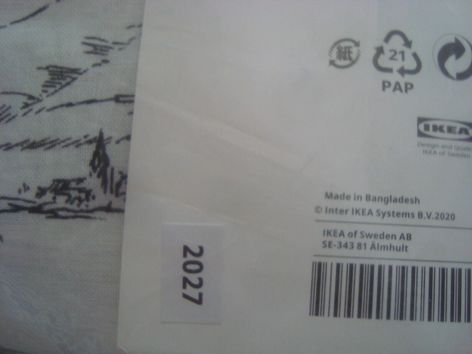 Foto 9 di 15