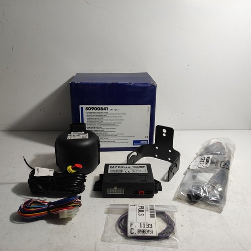 Fiat Stilo Original Anti-Theft System KIT 50900841 - Picture 1 of 9