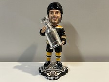 NATHAN HORTON Boston Bruins Bobblehead 2011 NHL Stanley Cup Champs Trophy New*