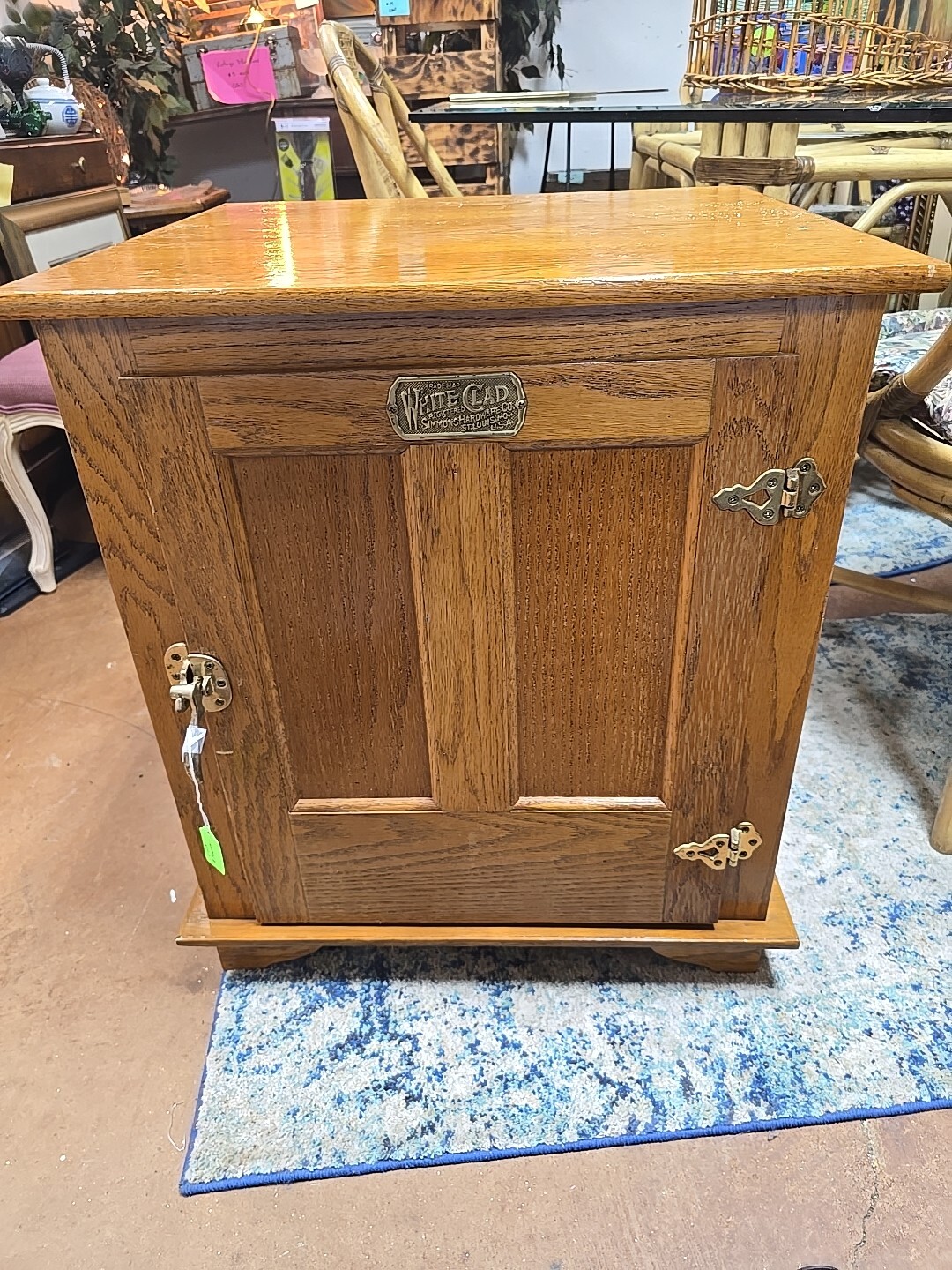 Picture 2 of 9