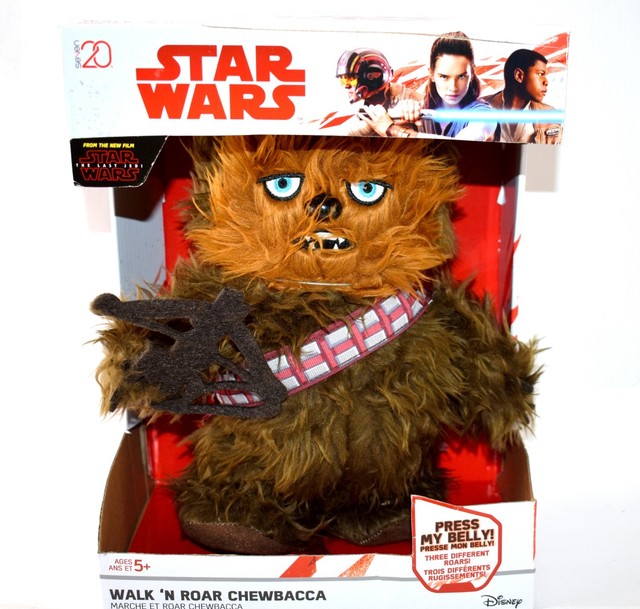Underground Toys - Star Wars Chewbacca Figure - Brown- 01JJ