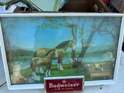 Vintage 1950'S BUDWEISER Clydesdale Glass Face Light Up Beer Sign