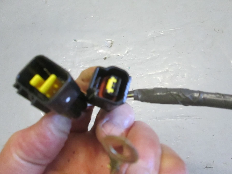 Arnés bobina de encendido ZX-6R NINJA 2000-2002 / 2005-2008 ZZR600 26030-1760 Foto 2 de 4