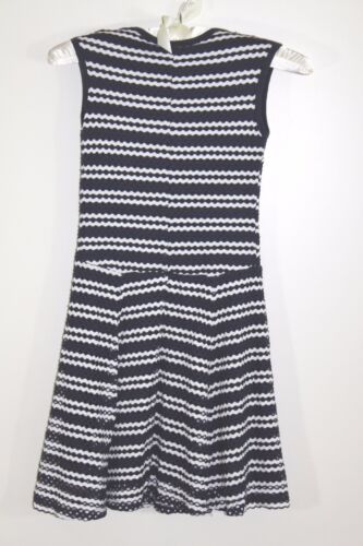 AQUA Black and White Striped 1 piece Girls Summer Sleeveless Dress Small - Foto 2 di 4