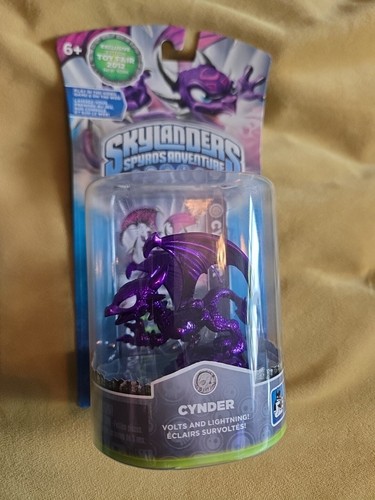 Skylanders 2012 Toy Fair New York Cynder Rare