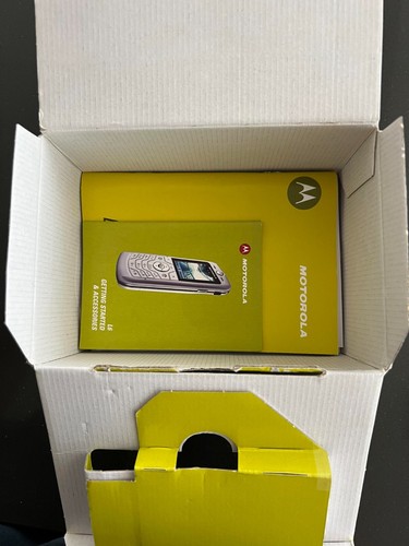 Téléphone portable Motorola SLVR L6 - État neuf - Testé - 2G - Argent - Photo 6 sur 8