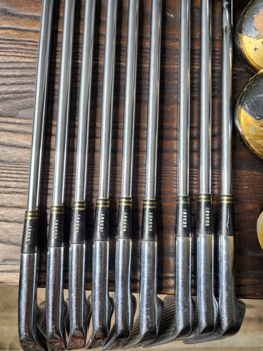 Spalding Professional Dy-Nertial Golf Set 1 3 4 5 Woods & 2-PW (13 Clubs) RH - Picture 4 of 24