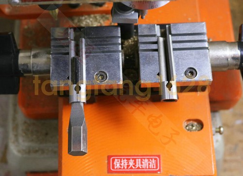 NEW Key fixture clamp For Vertical Key Cutting Machine - Picture 5 of 5