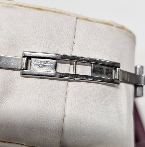 Movado silberweißes Zifferblatt Schweizer Uhrwerk silberfarbene Uhr 84-36-829 - 6,25" - Bild 7 von 8