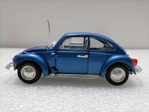 VOLKSWAGEN BEETLE 1300 L  - Vintage 1:25 Scale , Polistil ,  Made in Italy 1976 - Picture 5 of 13