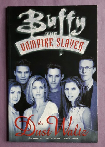 BUFFY THE VAMPIRE SLAYER: TWO GRAPHIC NOVELS - Picture 6 of 7