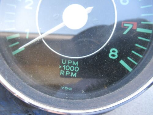 Porsche 911S Tachometer 8000 RPM VDO Green Face 90174130201 7/65 #209 C#104 - Picture 4 of 8