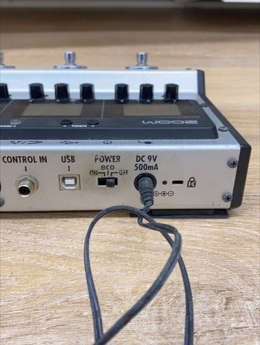 ZOOM G5 Guitar Effects & Amp Simulator 000241 Pedal AC Adapter Japan Used - Picture 6 of 9