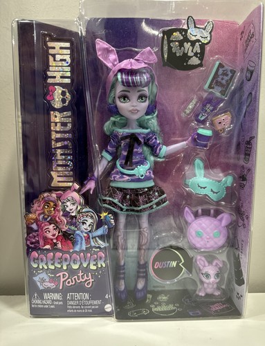 Monster High Doll, Twyla Creepover Party Set with Pet Collectible Mattel Toy New - Picture 1 of 12