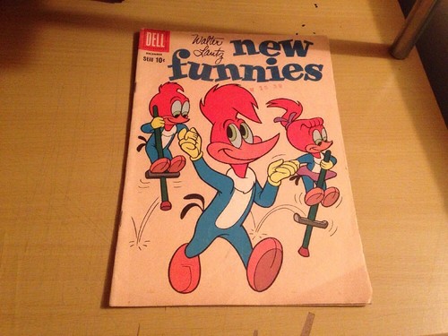 New Funnies #274 Woody Woodpecker  - Afbeelding 1 van 6