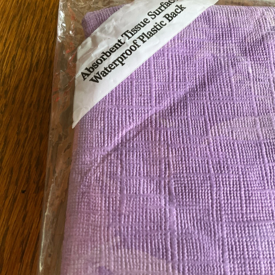 Touch of Color:  5 Octy-Round 82 inch Plastic Lined Table Cover - Lavender - Image 4 of 4