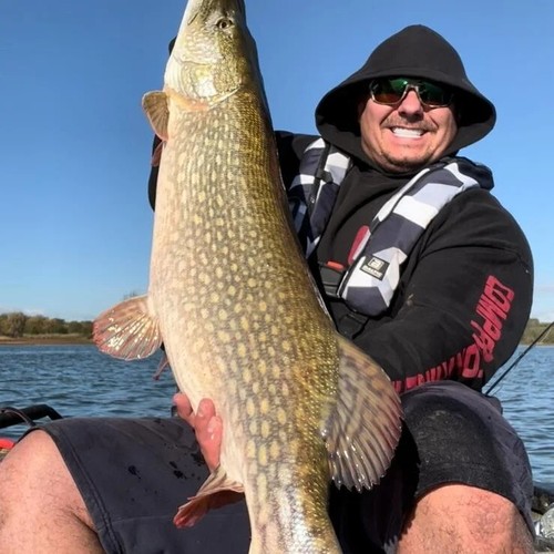 Pike - 5 Fly Casting Pack - 7/8" 5/0 inchesFor Lure Or Fly Rods Mcfluffchucker - Picture 17 of 23