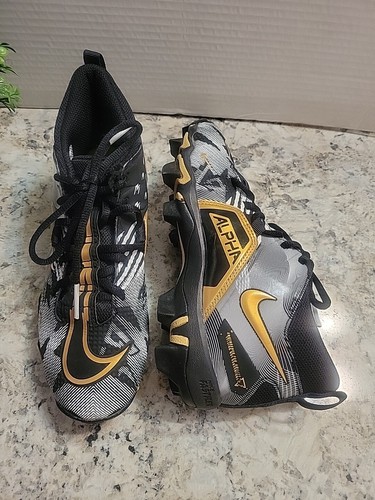 Nike Alpha Menace 3 Shark Russell Wilson Black Gold Football Cleats Boys 4.5Y