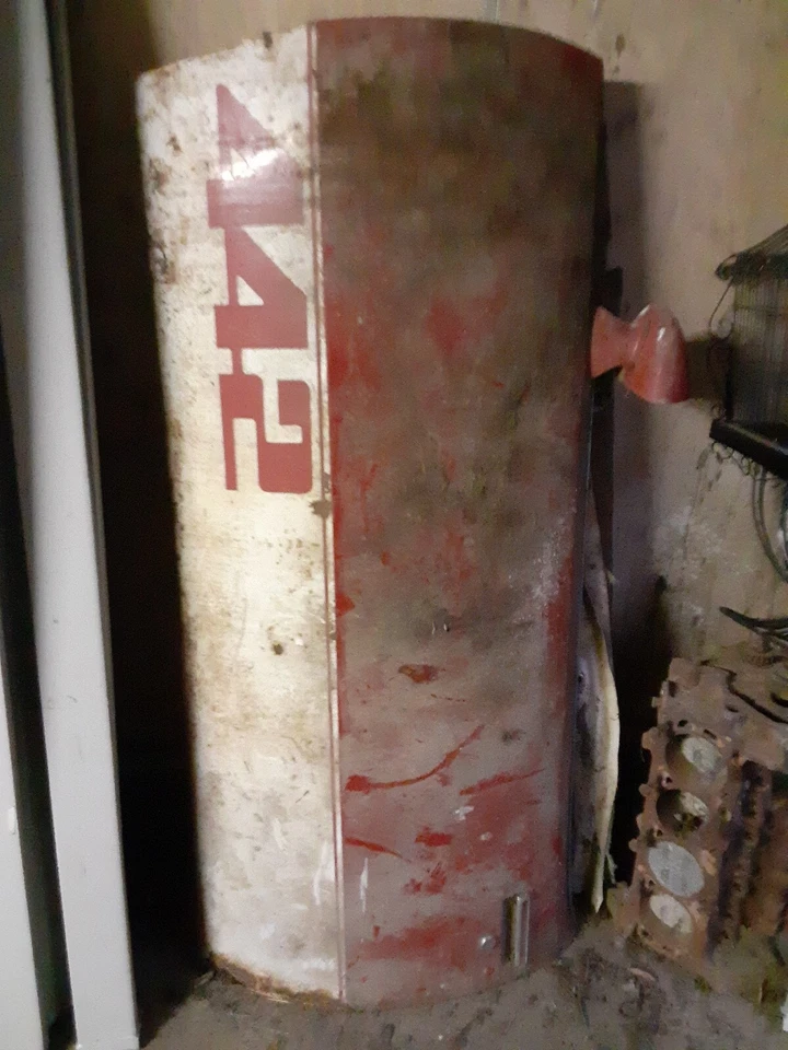 1976 Oldsmobile 442 Cutlass Supreme CS Driver's Side Door Left SURVIVOR COMPLETE - Image 4 of 4