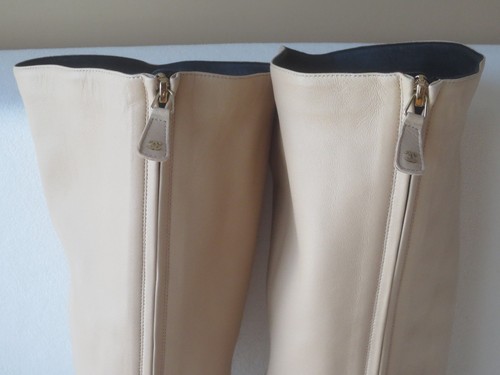 $2550 Chanel Black/ Beige Suede & Leather Thigh High Over The Knee Boots 37 New - Picture 8 of 11