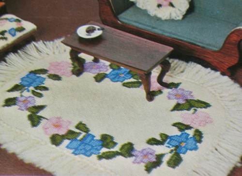 CYO KITS Erstellen Sie Ihre eigenen PUPPENHAUSTEPPICHE Handarbeit Miniaturen ~ Neu in Verpackung!  - Bild 4 von 12