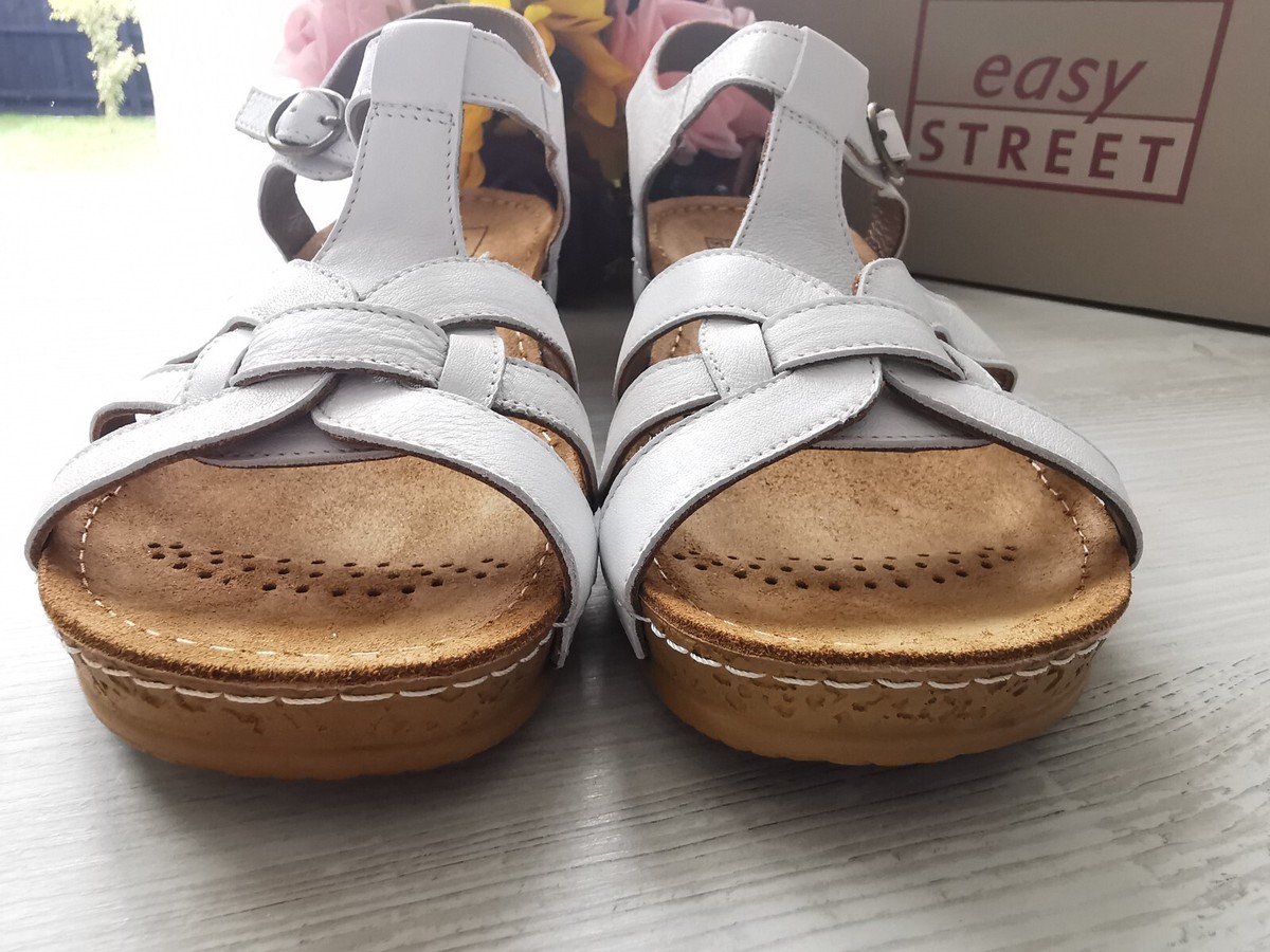 Deichmann white sandals sales