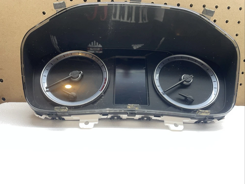 Cuadro de instrumentos velocímetro indicadores de tablero Hyundai Sonata 2016 166, millas Foto 2 de 4