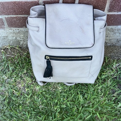 Kate Spade Women's Medium Warm Taupe Pebble Leather Flap Backpack Purse - Picture 3 of 18