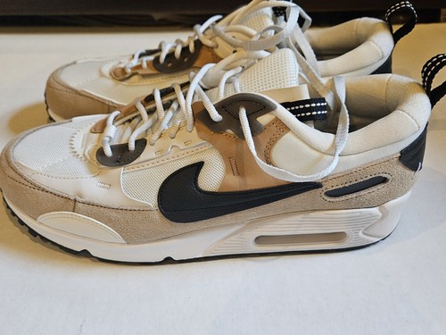Nike Air Max 90 Futura da donna marrone nero sabbia bianco DM9922-002 taglia 10 nuove senza scatola - Foto 3 di 6