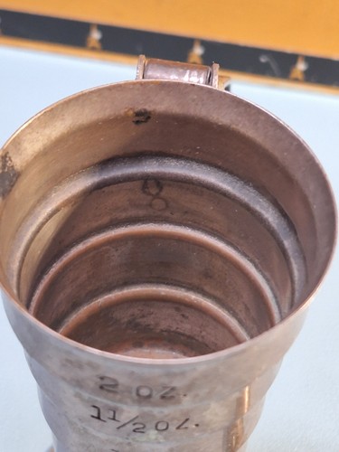Jigger de cóctel mecánico de la década de 1930 2 oz - Imagen 3 de 7