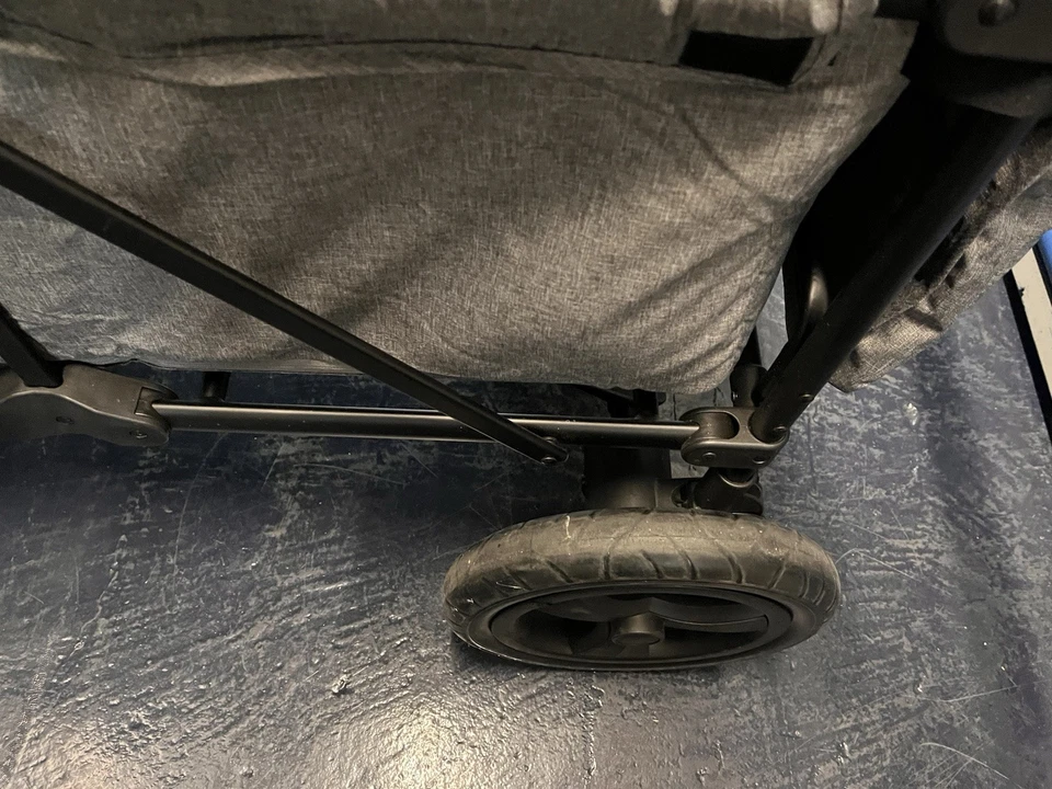 Cochecito Jeep Wrangler Foto 3 de 4