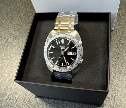 Seiko 5 Sports SKX Series 38.2mm Black Dial Steel Limited Edition Watch SRPL93 - Picture 5 of 12