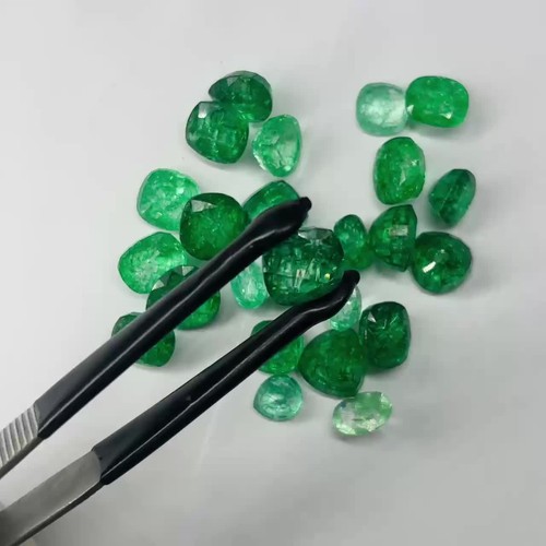 Amazing Natural Green Emerald Cushion Cut 15.10 Ct Loose Gemstone Certified - Video 1 of 1