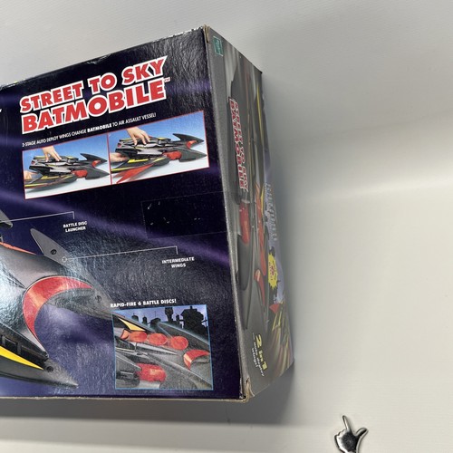 Batman Beyond Street to Sky Batmobile Ground Cruiser/Air Assault Vessel NIB 1999 - Picture 10 of 24