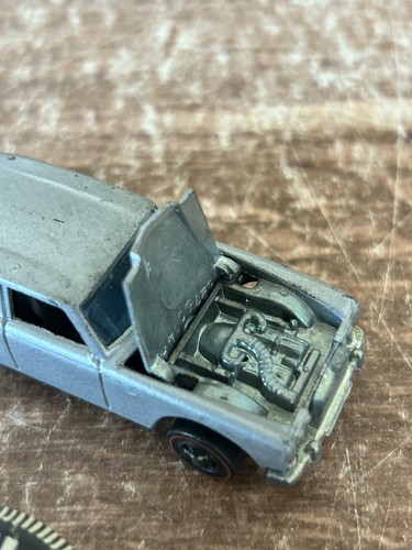 ROLLS ROYCE, Original Hotwheels Redline! Silver, Bronze plastic Interior, HK - Picture 3 of 8