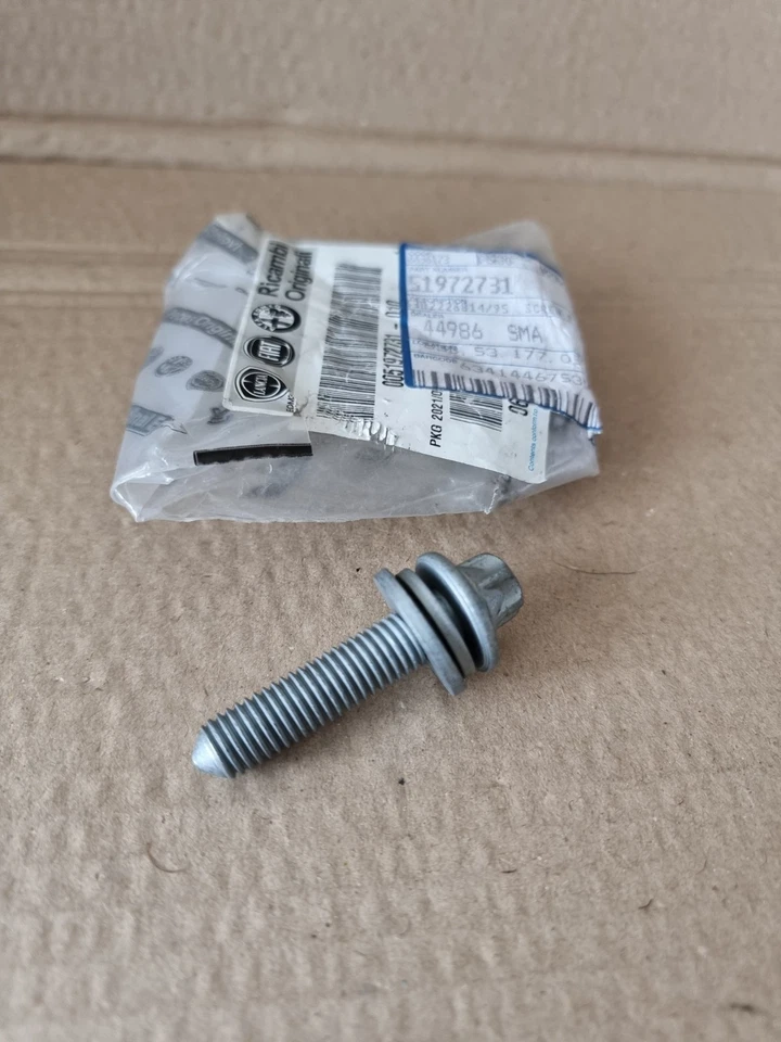 1x GENUINE JEEP RENEGADE TORX ENGINE SUPPORT BOLT M10x1.5x44 | 51972731 - Image 3 of 4