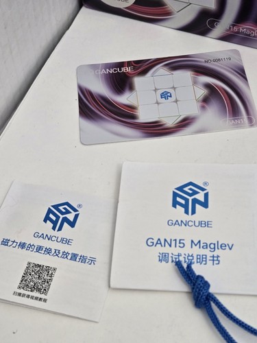 GAN15 Maglev Speed Cube 3x3 Multicolor Magnetic Box - Picture 4 of 12