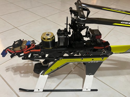 SAB GOBLIN RAW 580 BNF Spektrum AR7200bx, satellite Flybarless System Helicopter - Picture 4 of 10