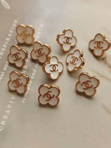 Lot Of10 Small 13mm Designer Button Chanel Button REPLACEMENT BUTTON Gold Tone - Picture 3 of 4