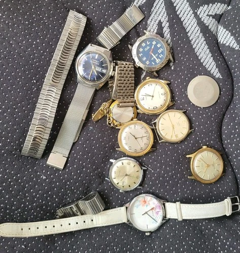 Timex Vintage Mechanical(5) Watch Lot 4 Parts /Repair ,All Complete But One