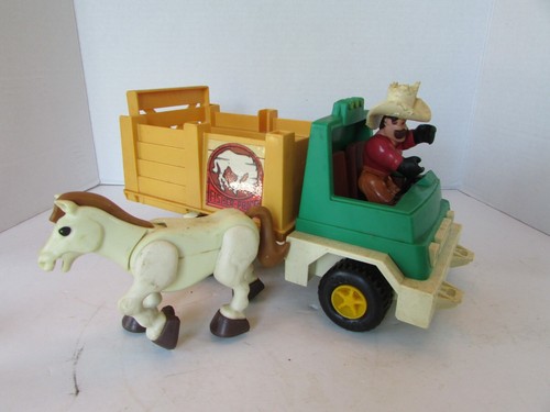 1979 FISHER PRICE #330 HUSKY HELPERS RODEO TRUCK 10,25"L CAVALLO E COWBOY L17 - Foto 2 di 11