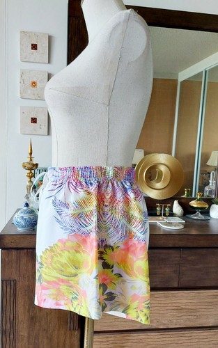 BEC & BRIDGE white shorts purple gold floral drawstring elastic lined size 6 - Picture 9 of 12