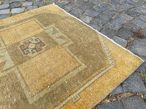 Handmade Wool Rug, Bohemian Area Rug, Turkish Vintage Rug, Home Rug,3,1 x 6,6 ft - Picture 9 of 10