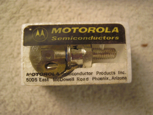 Lot of 6 Vintage New Old Stock Motorola MR1123 Rectifier Diodes NOS Made in USA - Picture 4 of 6