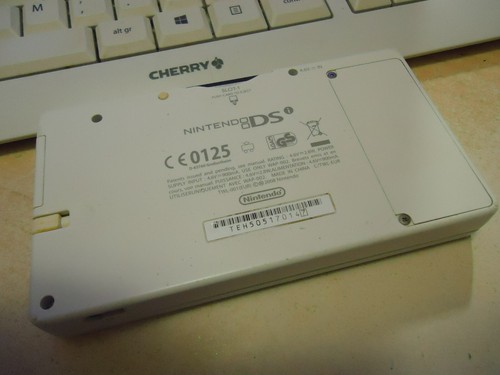 Nintendo Dsi color blanca Probada y Funcionando Pal España - Imagen 7 de 16