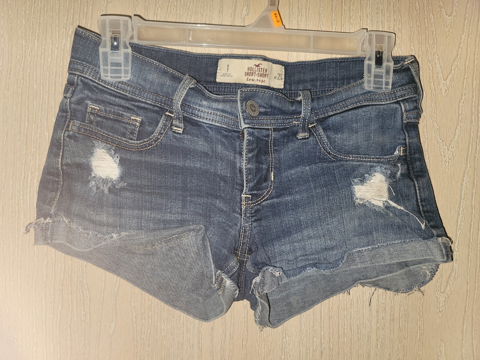 Picture 1 of 6