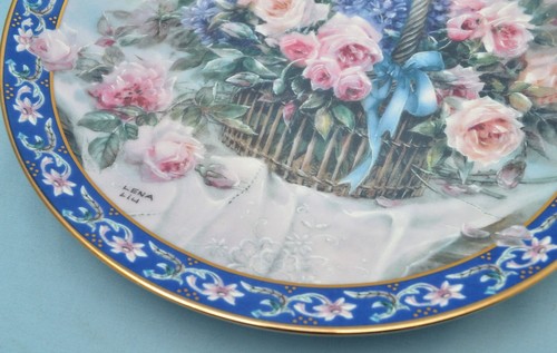 BRADEX LENA LIU PAIR OF COLLECTIBLE PLATES FLOWERS BASKET ROSES PANSIES - Bild 8 von 9