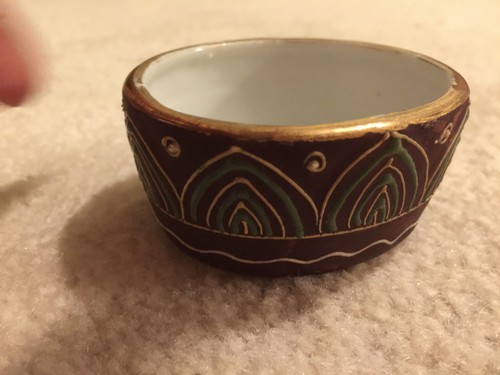 Vintage handbemalte Nippon kleine braune Schale mit grünem und Goldrand  - Bild 5 von 8