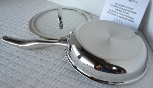 Pampered Chef NEW 8 1/2" Stainless Steel NONSTICK SKILLET Hex Pattern +GLASS LID - Picture 2 of 4