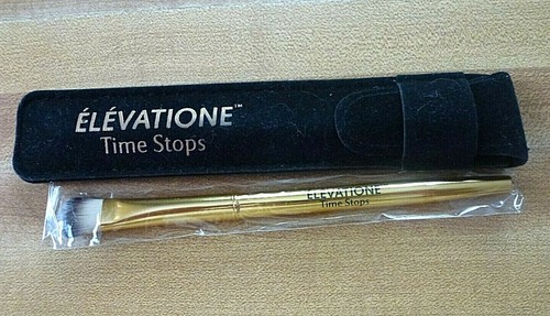 New Elevatione Time Stops Cosmetic Brush 100% Authentic - Picture 3 of 6